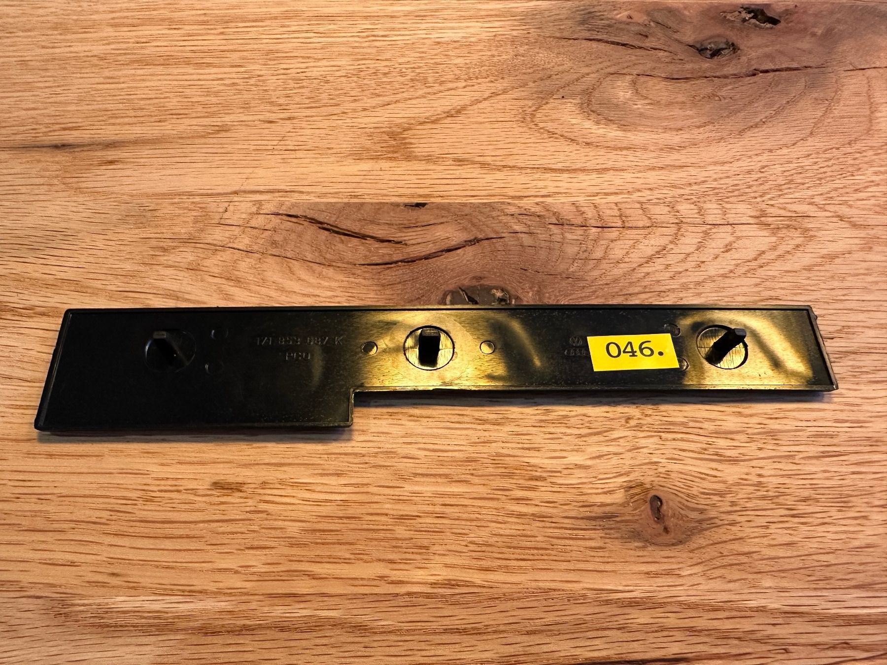 VW Tutti pezzi di ricambio auto: VW Golf GTI Emblem – Nuovo (secondo la descrizione) da Alpnachstad venduto da Rucksack10 1