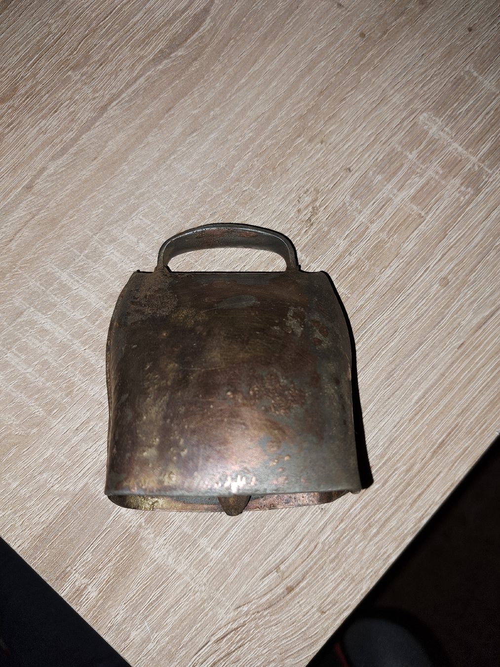 Campanacci mucche: Glocke – Usato da Egg (Flawil) venduto da Tuli_pan72