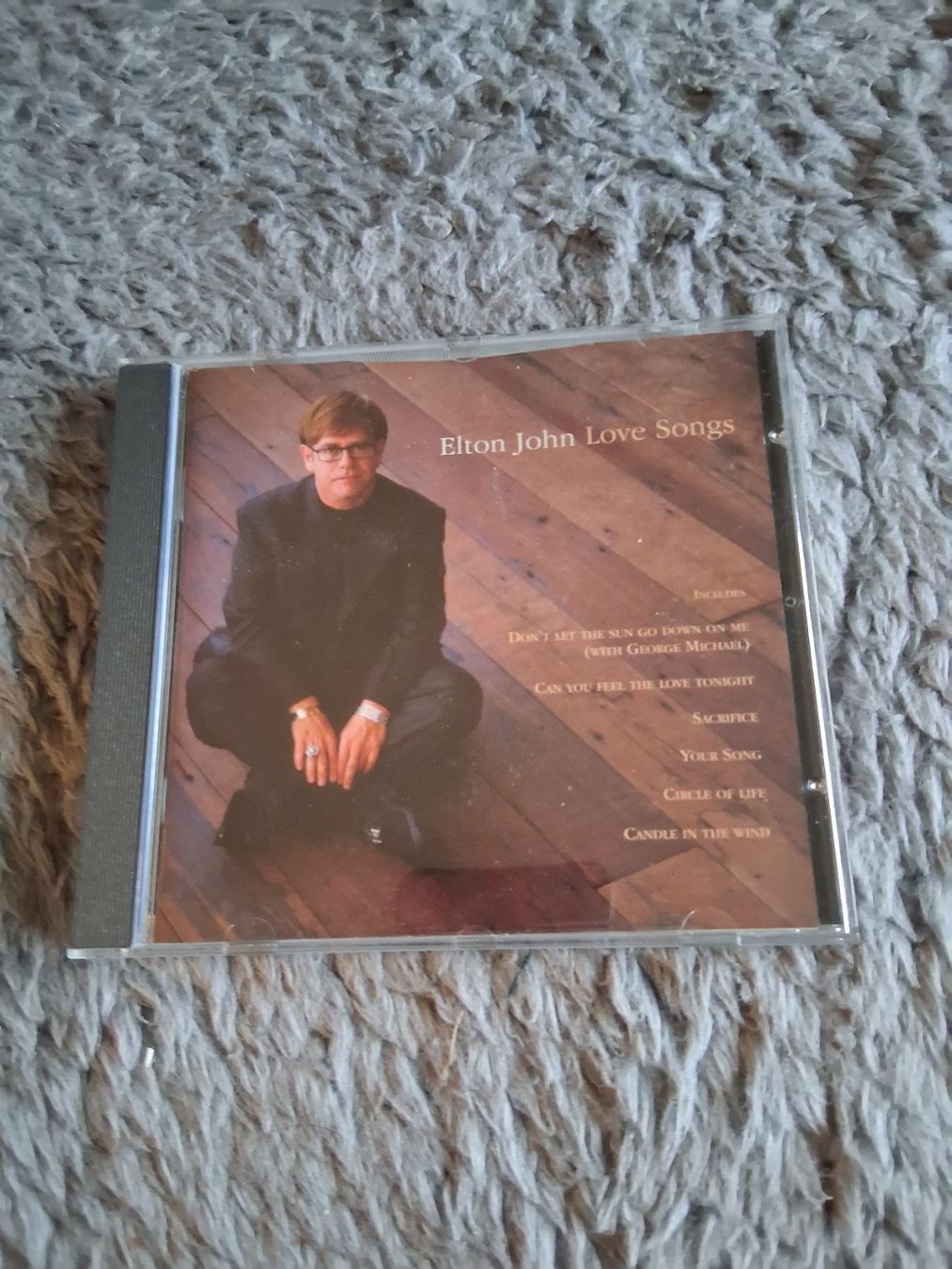 CD: ELTON JOHN     LOVE SONGS     CD – Usato da Wetzikon ZH venduto da Ramones01