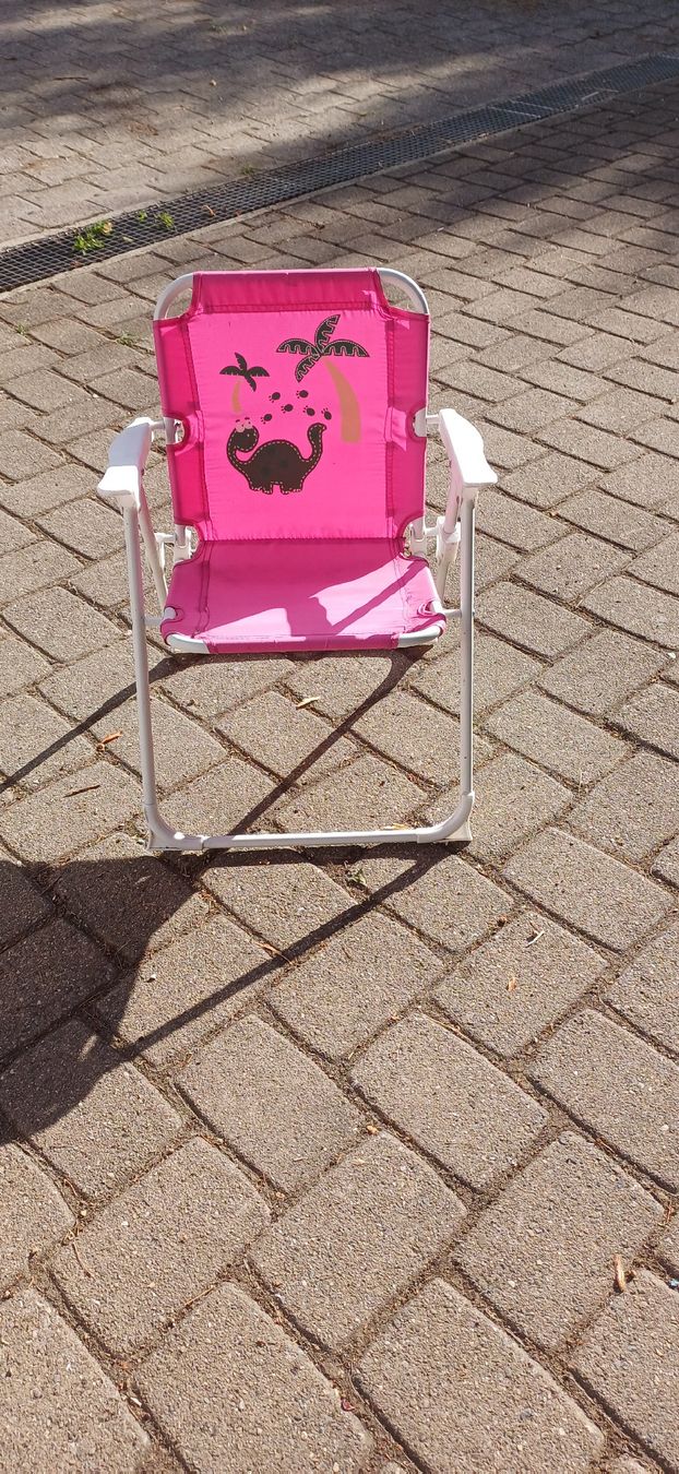 Chaises: chaise pliable pour petit enfant – D'occasion à Montet (Glâne) par gil_h5mn