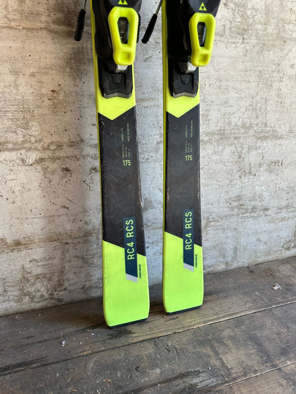 Fischer Skis: Fischer RC4 RCS Ski 175CM 2025 – Gebraucht aus Emmenbrücke von karkarkar 4