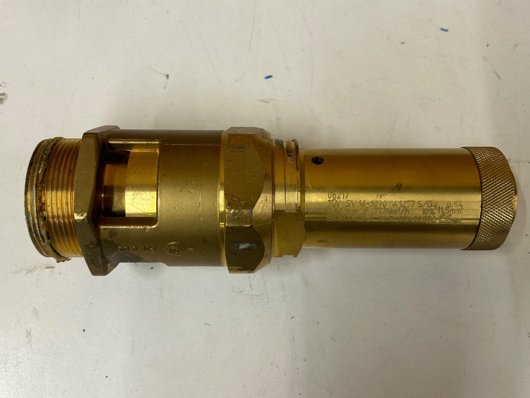 Tutti gli attrezzi: 2x Cryogen Entlastungsventil Messing – Usato da Schupfart venduto da philippb06 1