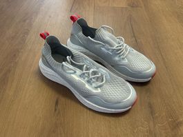 Sneakers Unisex Gr 40 neuwertig