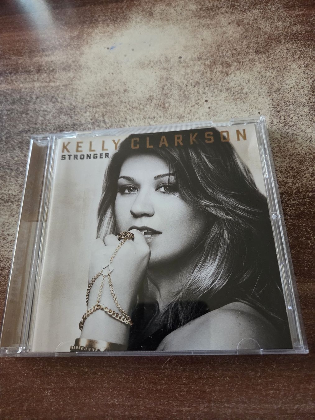 CD: Kelly Clarkson - Stronger – Usato da Wattenwil venduto da Mage66