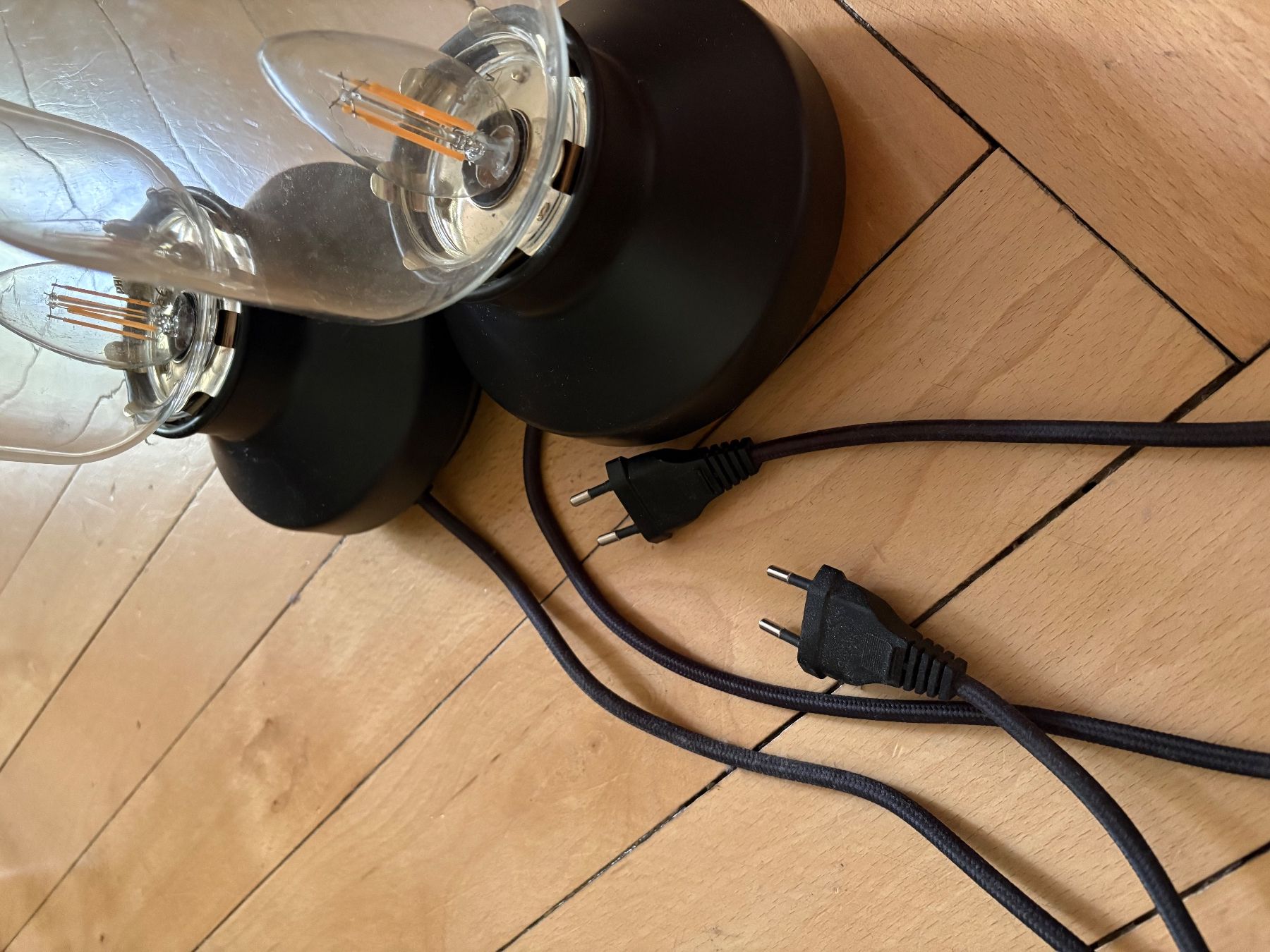 Ikea Lampade: IKEA TÄRNABY 2 Nachttischlampen – Usato da Zürich venduto da gra_7ngy 2
