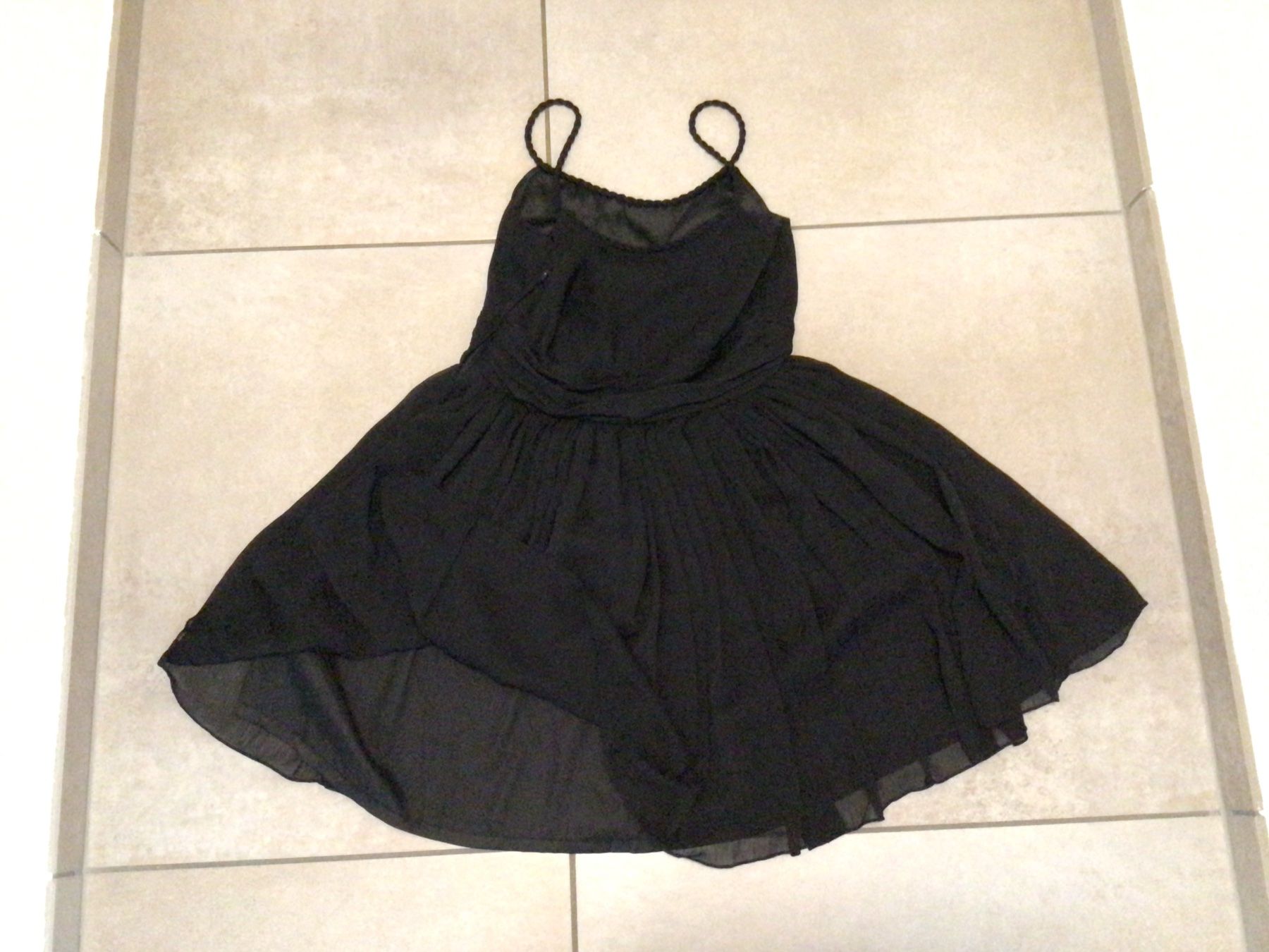 Kleider: Kleid 36 – Gebraucht aus Minusio von liam04 1