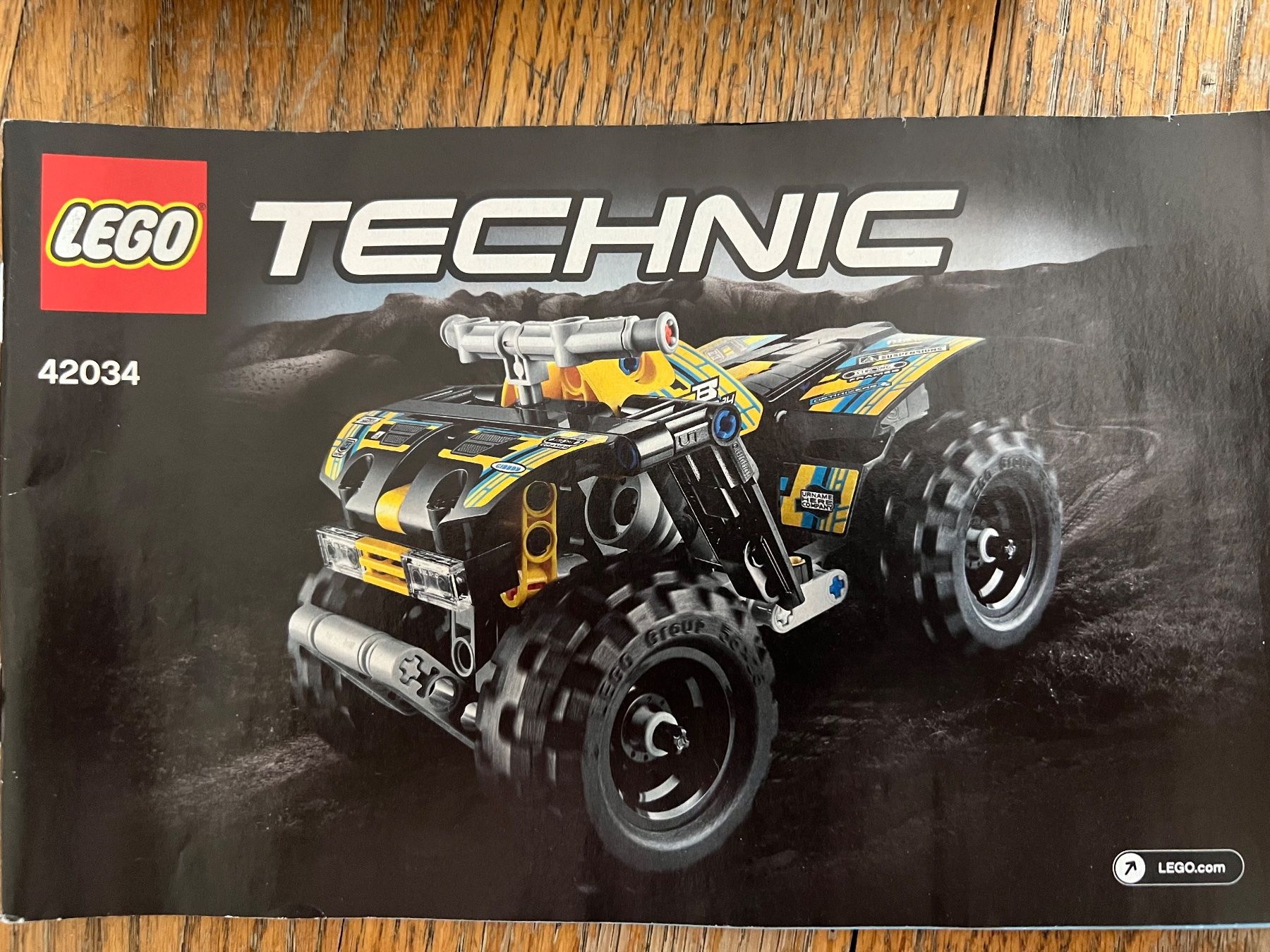 Lego Baukästen: LEGO Technic 42034 Quad Bike, complet avec manuel! – Gebraucht aus Lausanne von cat_656q