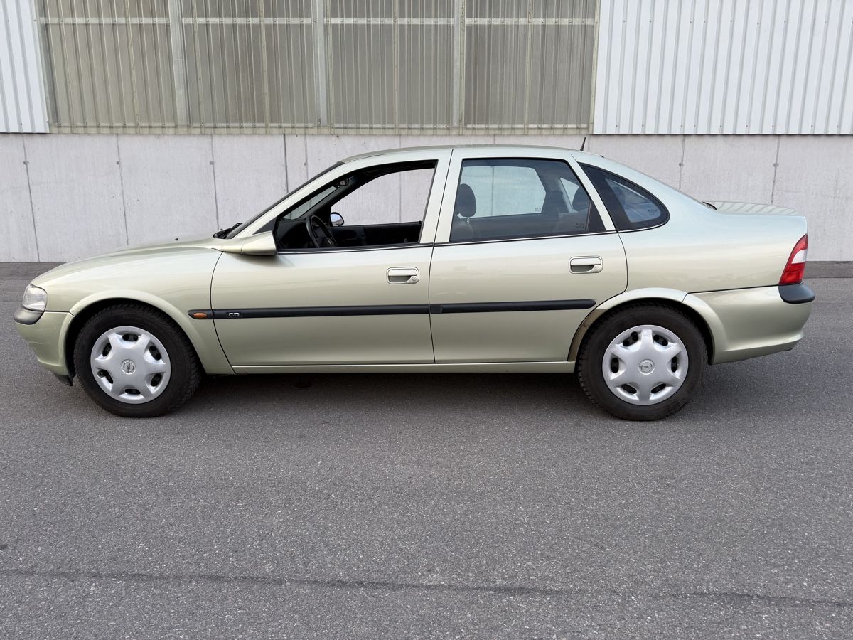 Opel Automobili: Opel Vectra B20 2.0 Benzin – Usato da Wohlen AG venduto da tiperio 4