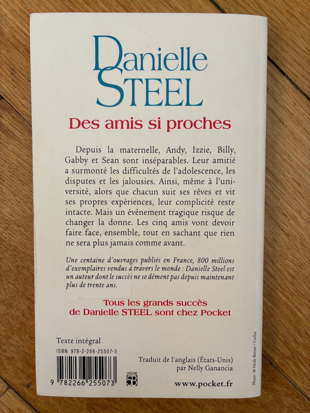 Libri: Danielle Steel "Des amis si proche" – Usato da Genève venduto da beh_d27l 1