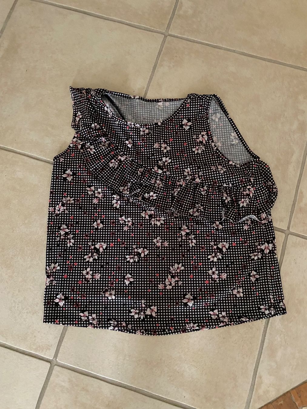 Top: Top XL – Usato da Balsthal venduto da Uroby 3