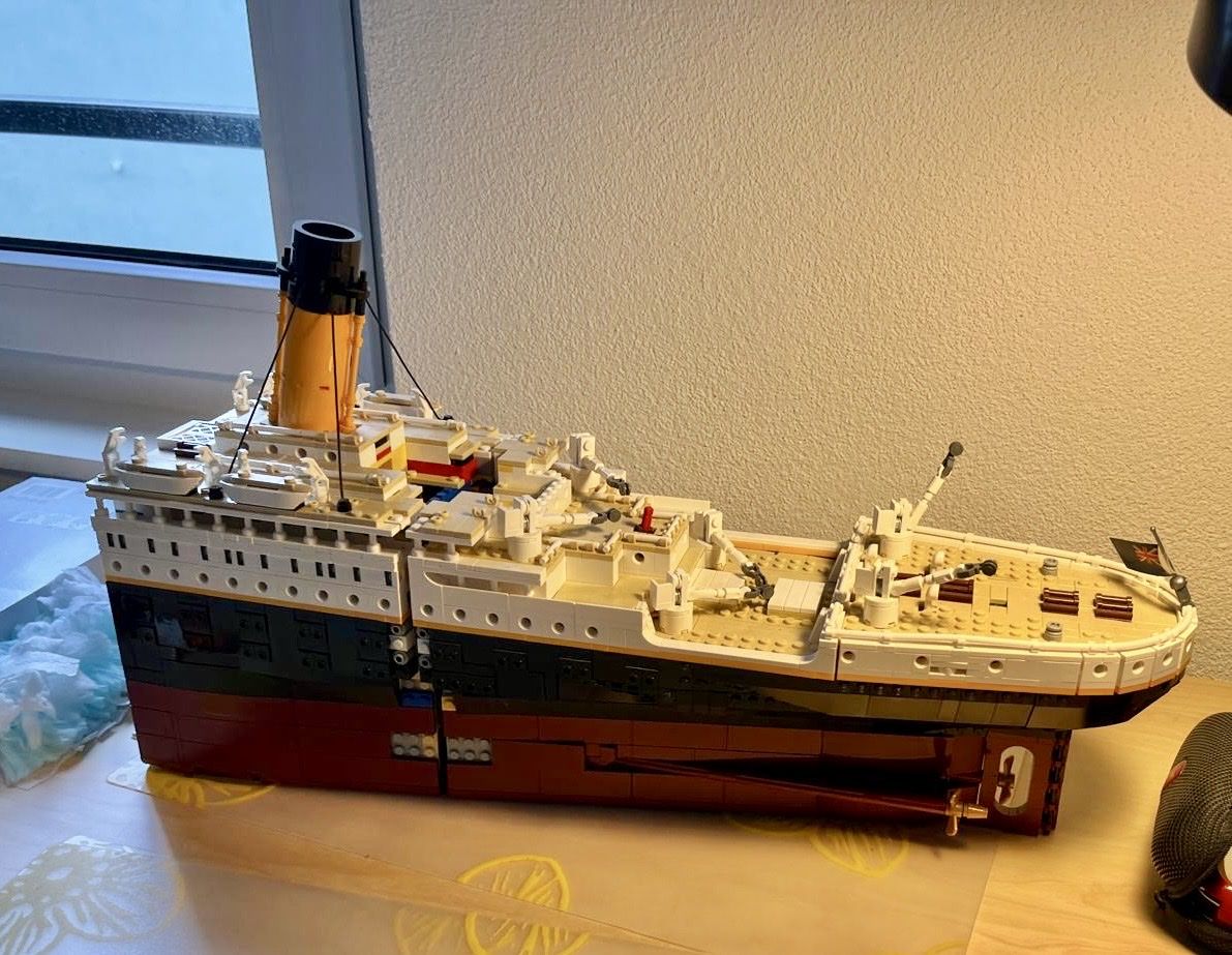 Lego Kit di costruzioni: Titanic Lego – Usato da Elgg venduto da gruenheinrich57 2
