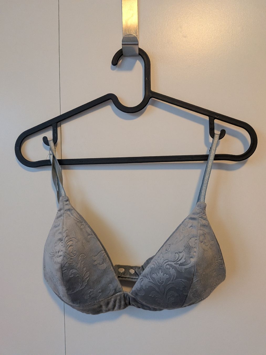 Tops: Nidodileda Aspera Βra top - never worn – Neuf (Voir description) à Wettingen par ann_hzb5