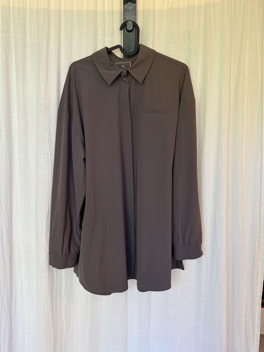 Camicette: Nike 24.7 Hemd braun – Nuovo (secondo la descrizione) da Uetikon am See venduto da orchid77 1
