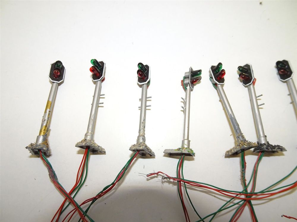 TT - Fußgängerampel Bundle Mit Q-Decoder , 2x Verkehrsampel, Rot/gelb