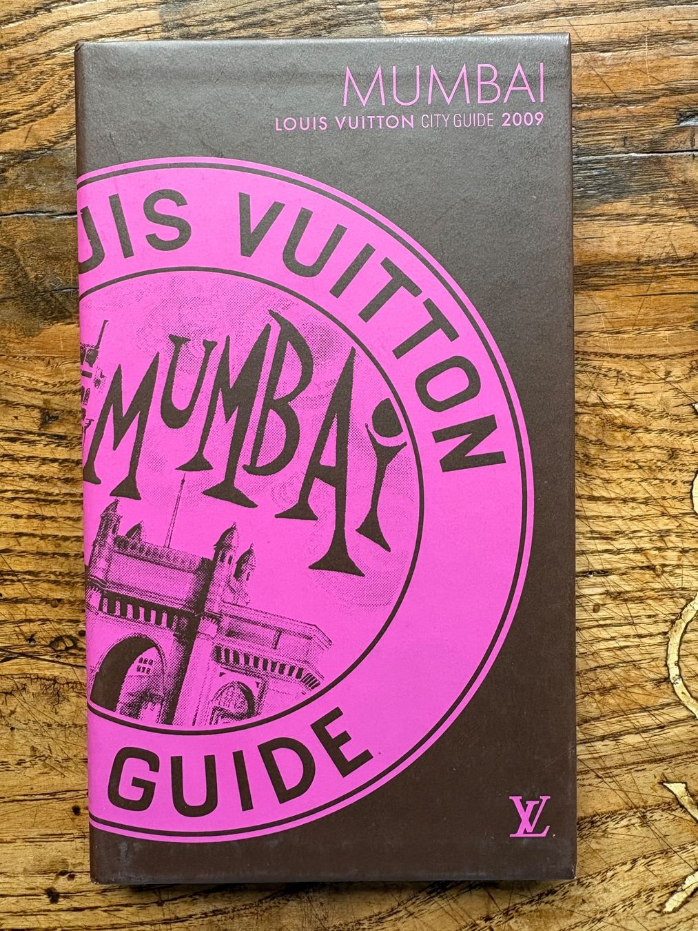 Libri: Louis Vuitton city guide - Mumbay – Nuovo (secondo la descrizione) da Zürich venduto da albertg31