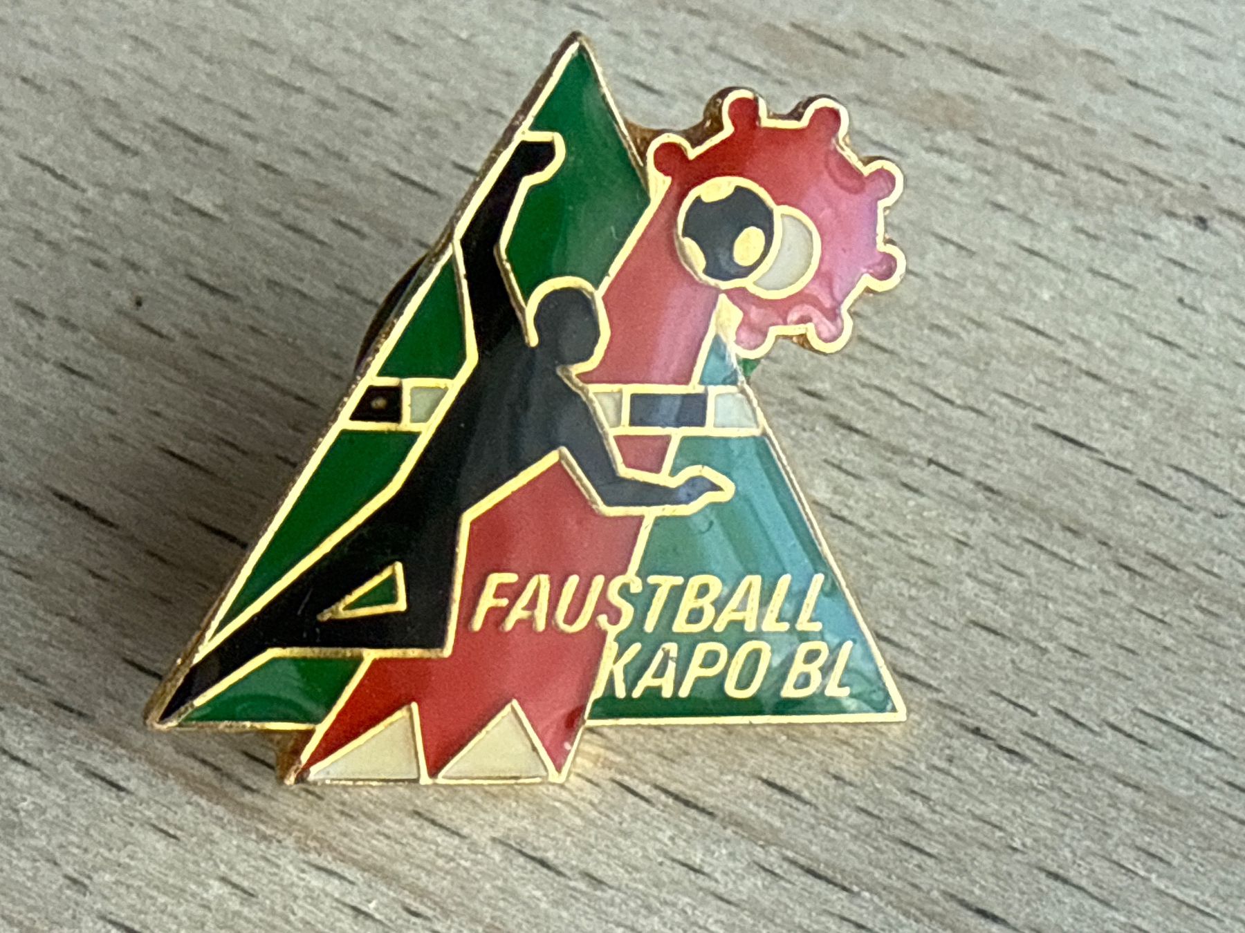 Plaquettes & Badges: Pin Faustball Kapo BL – D'occasion à Glattbrugg par Schweigmatt