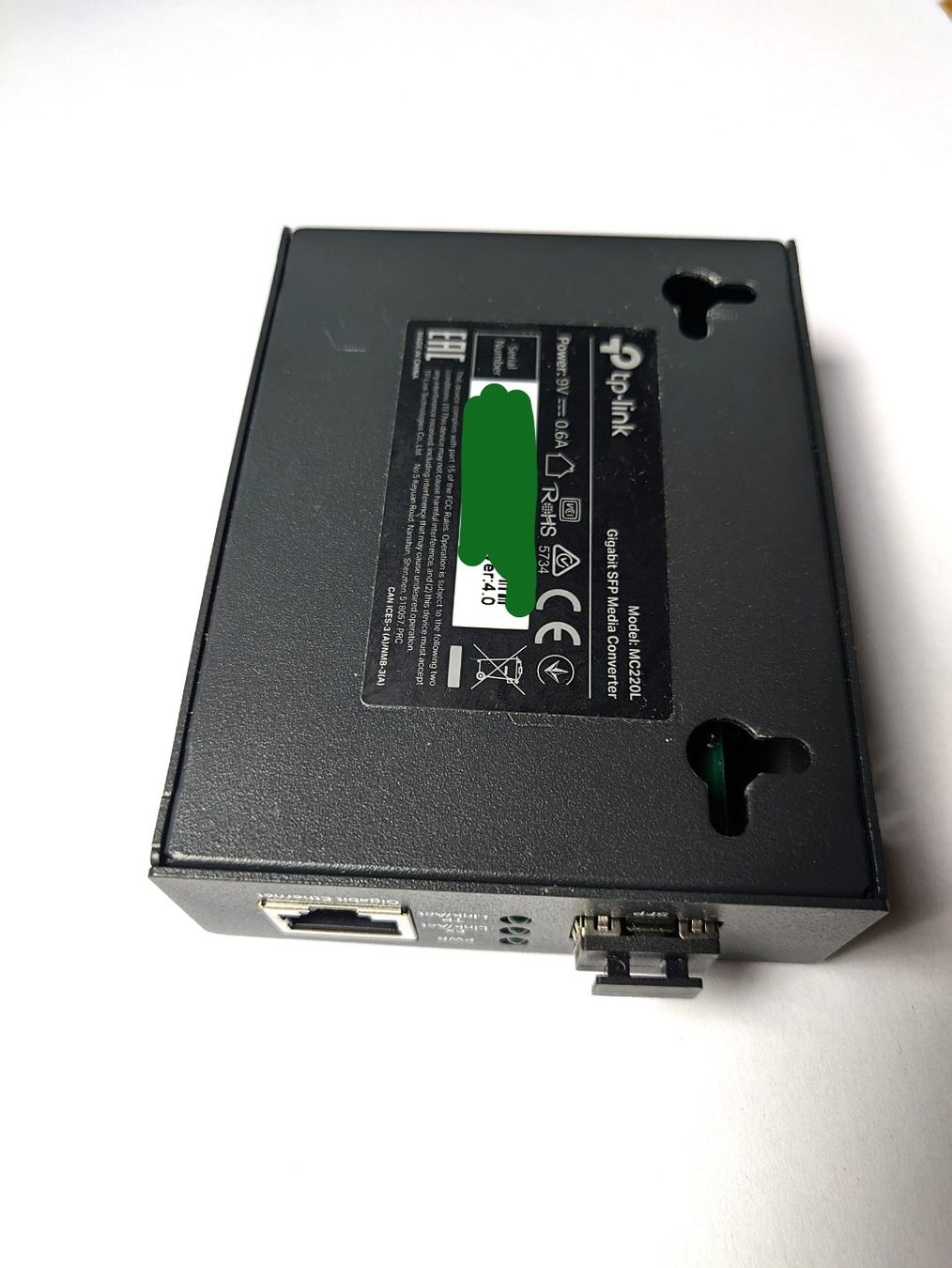 TP-Link Convertitori: TP-Link MC220L Gigabit Ethernet Media Konverter – Usato da Langendorf venduto da KDE-Manjaro 1