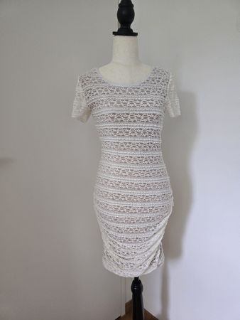 BCBGMAXAZRIA Spitzenkleid M – Weiß Nude Bodycon Party