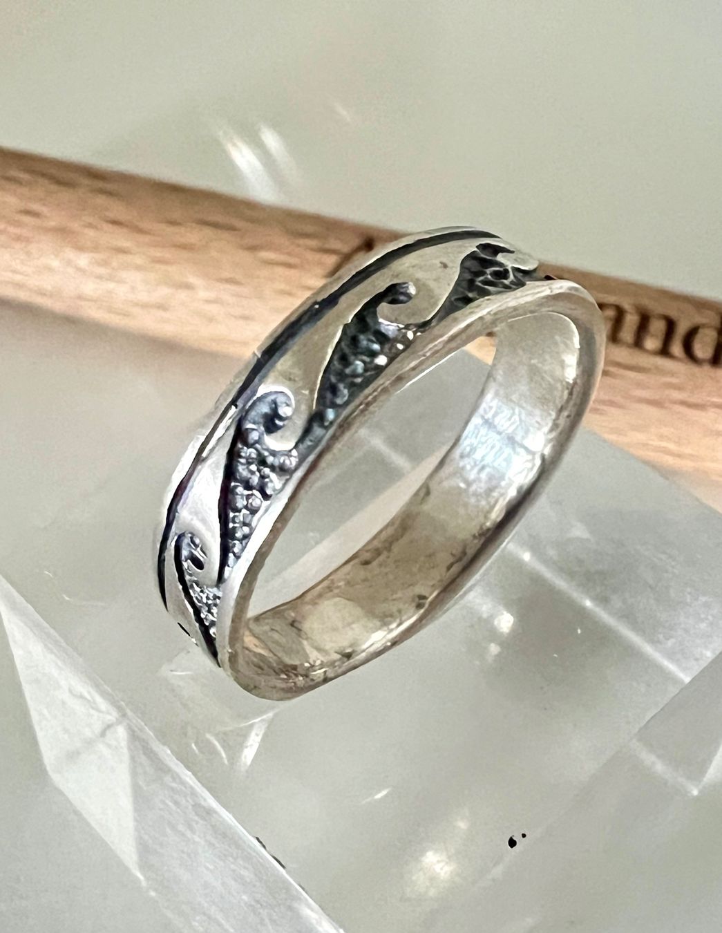 Anelli: Maritimer Silberring 925 mit fliessendem Wellenornament – Usato da Ruswil venduto da artbyhand