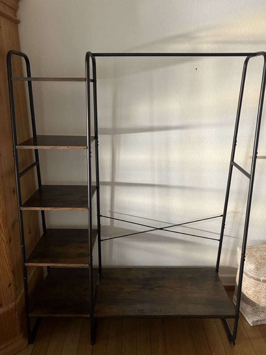 Scaffali: Regal Metall Holzoptik 4 Fächer gebraucht – Usato da Zürich venduto da schaedi_