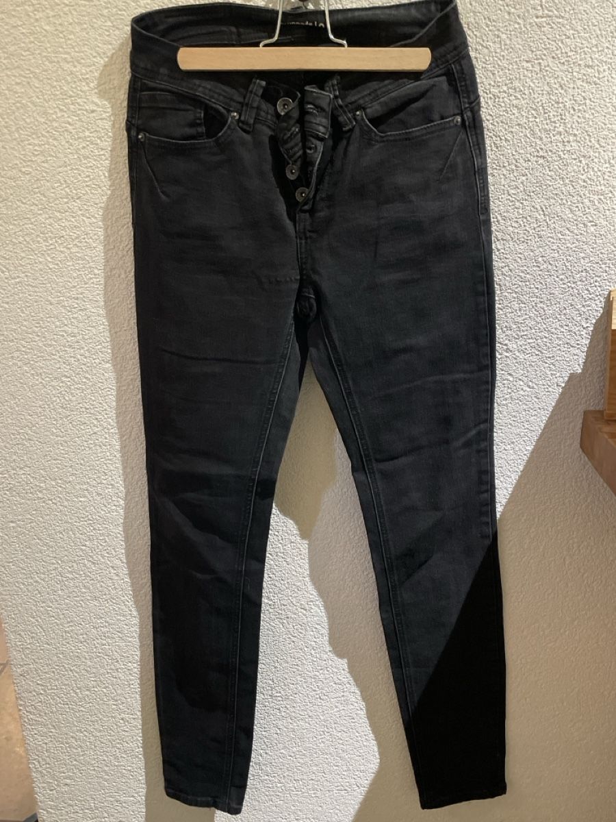 Jeans: Jeans – Usato da Büren an der Aare venduto da mii_57vx 1