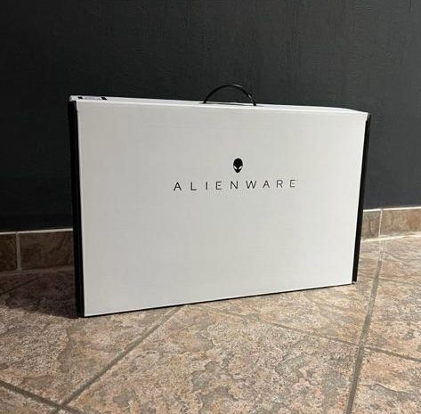 Alienware Notebooks: LAPTOP ALIENWARE M15 R4 – Gebraucht aus Winterthur von  4