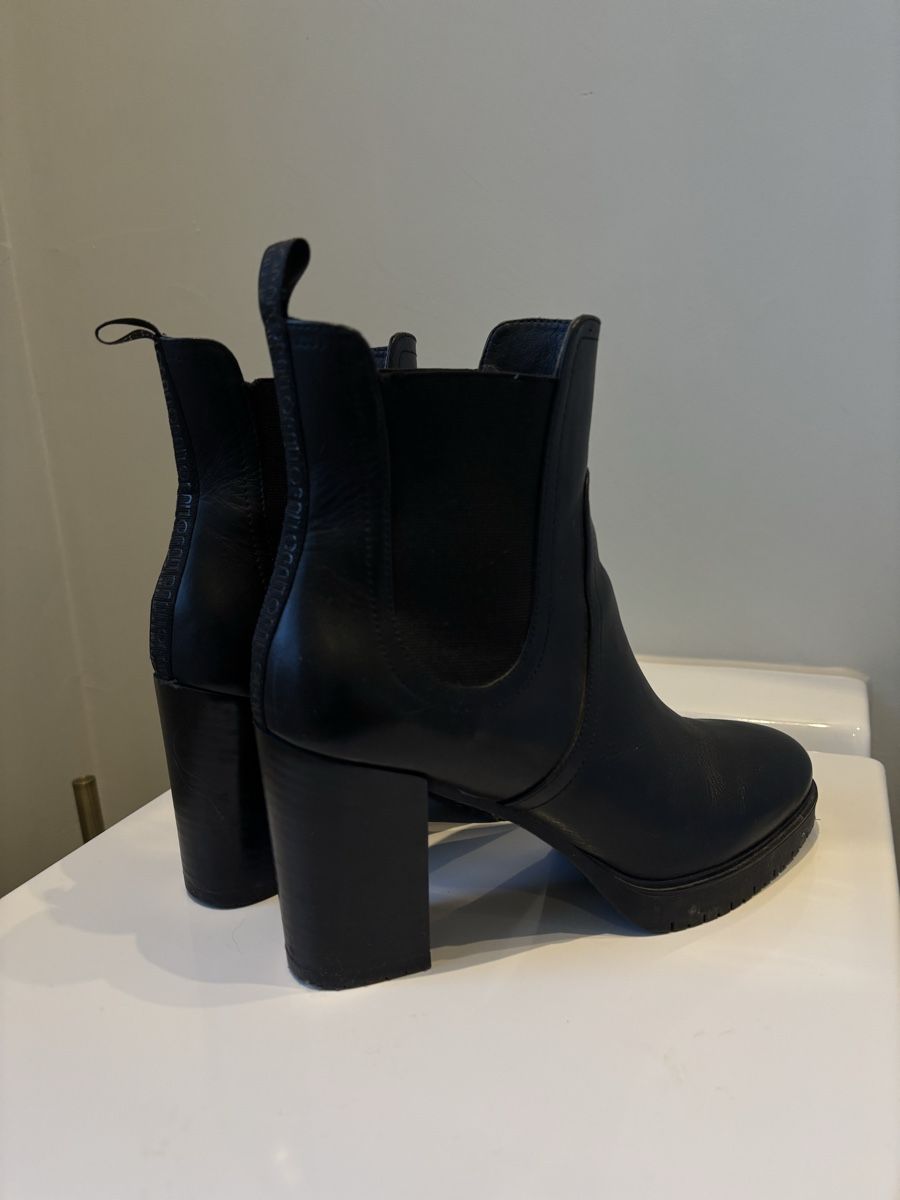 Liu Jo Chaussures femmes: LIU JO ankle boots – Neuf (Voir description) à Zürich par Flo021000 1