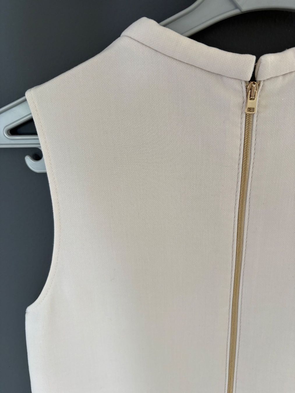 Tara Jarmon Vestiti: Kleid, Tara Jarmon, Gr. 36, beige – Usato da Kilchberg venduto da boudoir076 2