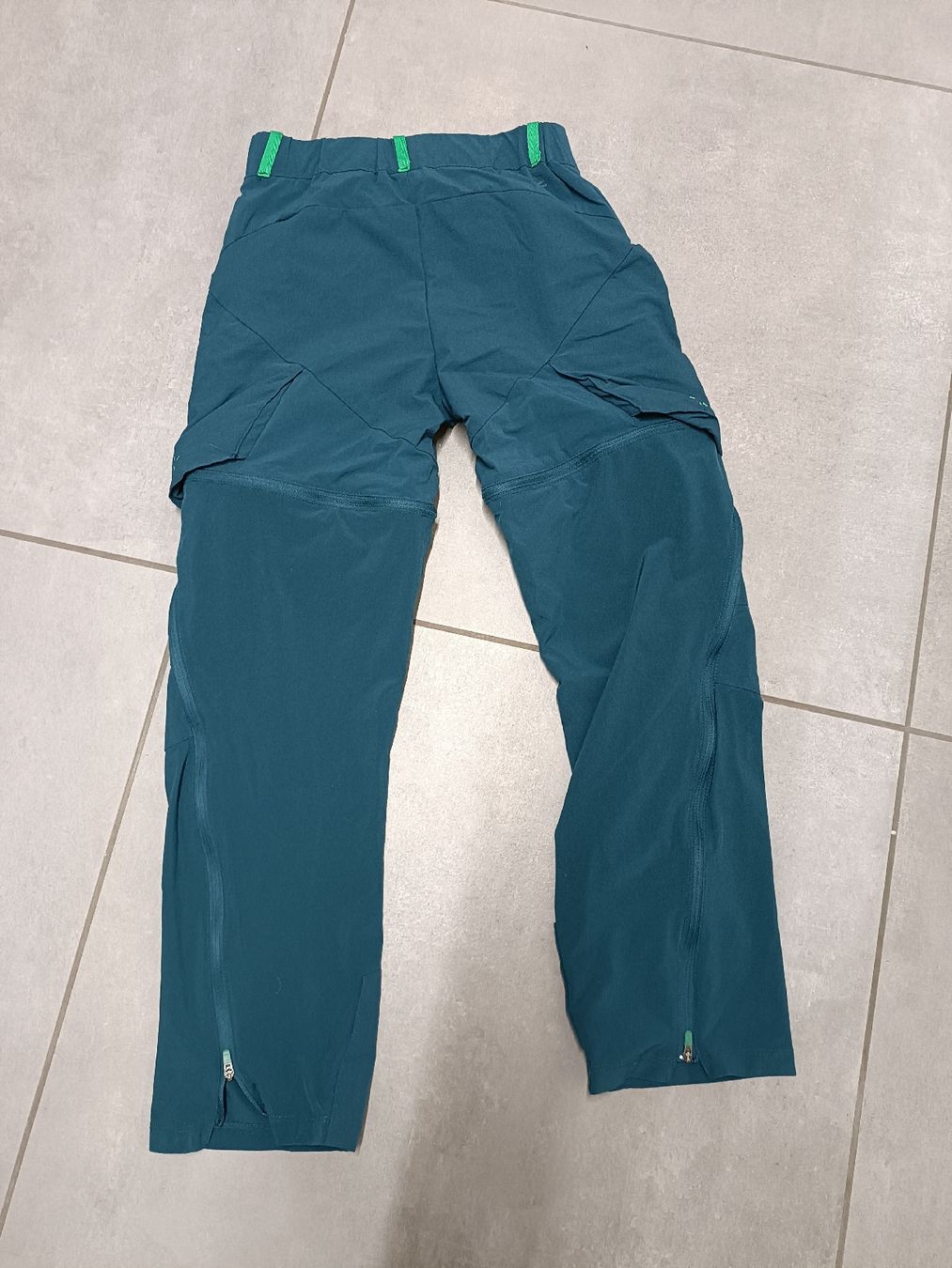 Decathlon Pantalons: Wanderhose, Zip – D'occasion à Amriswil par Leelo 1