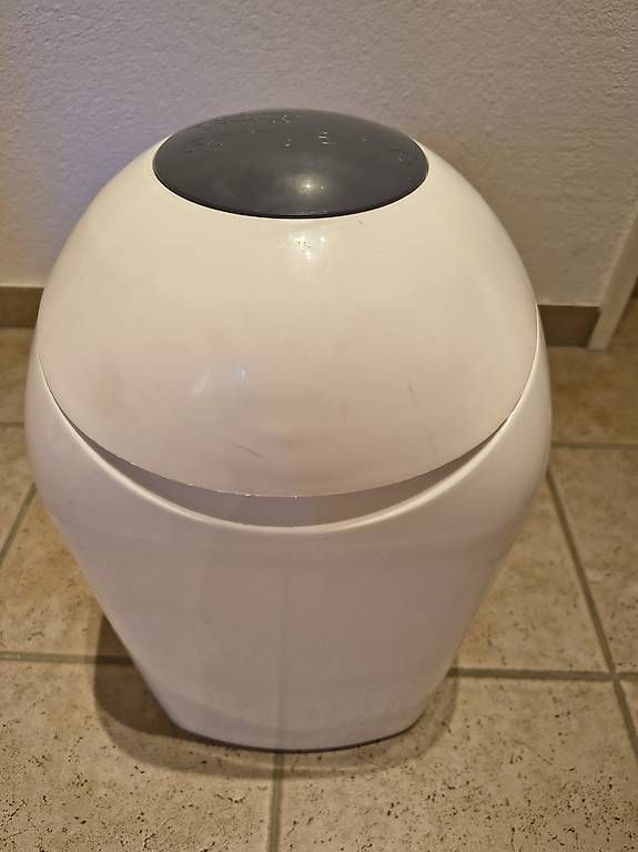 Poubelles: Windeleimer – D'occasion à Bühler par Mona710