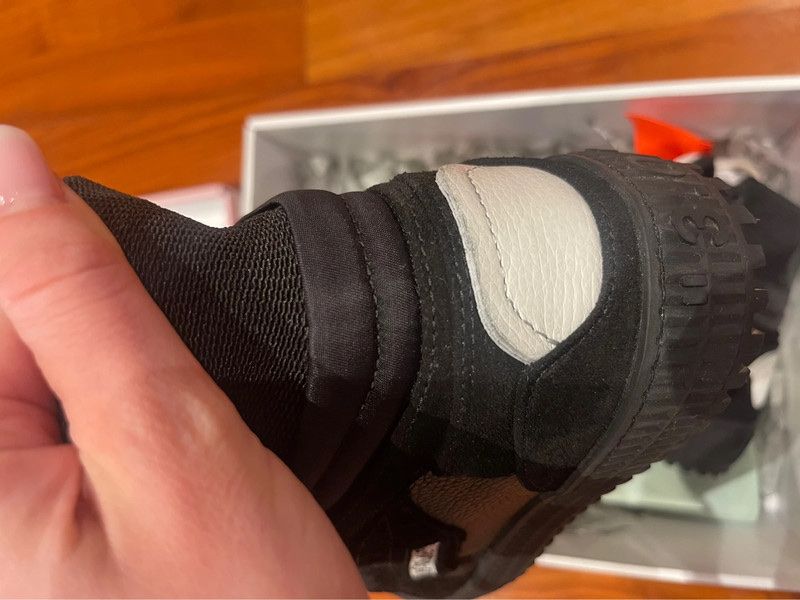 Off-White Scarpe da donna: Off white off court sneakers 36 37 – Nuovo (secondo la descrizione) da Kilchberg ZH venduto da cruella 6