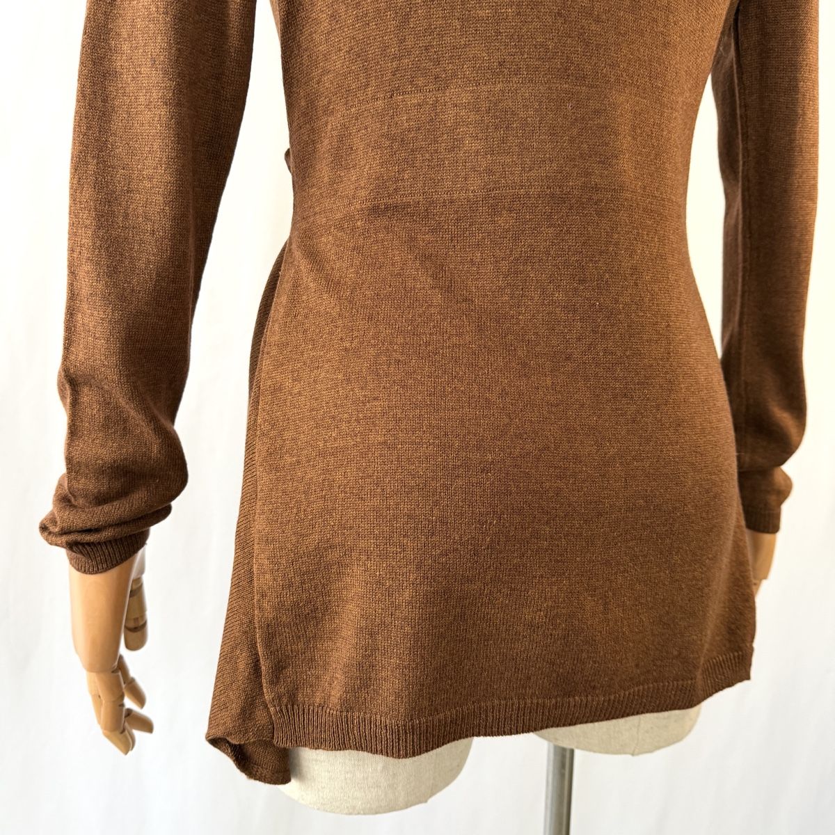 FTC Maglioni & Felpe: FTC Cashmere & Lyocell Cardigan – Nuovo (secondo la descrizione) da Emmen venduto da Colette-Juliette 4