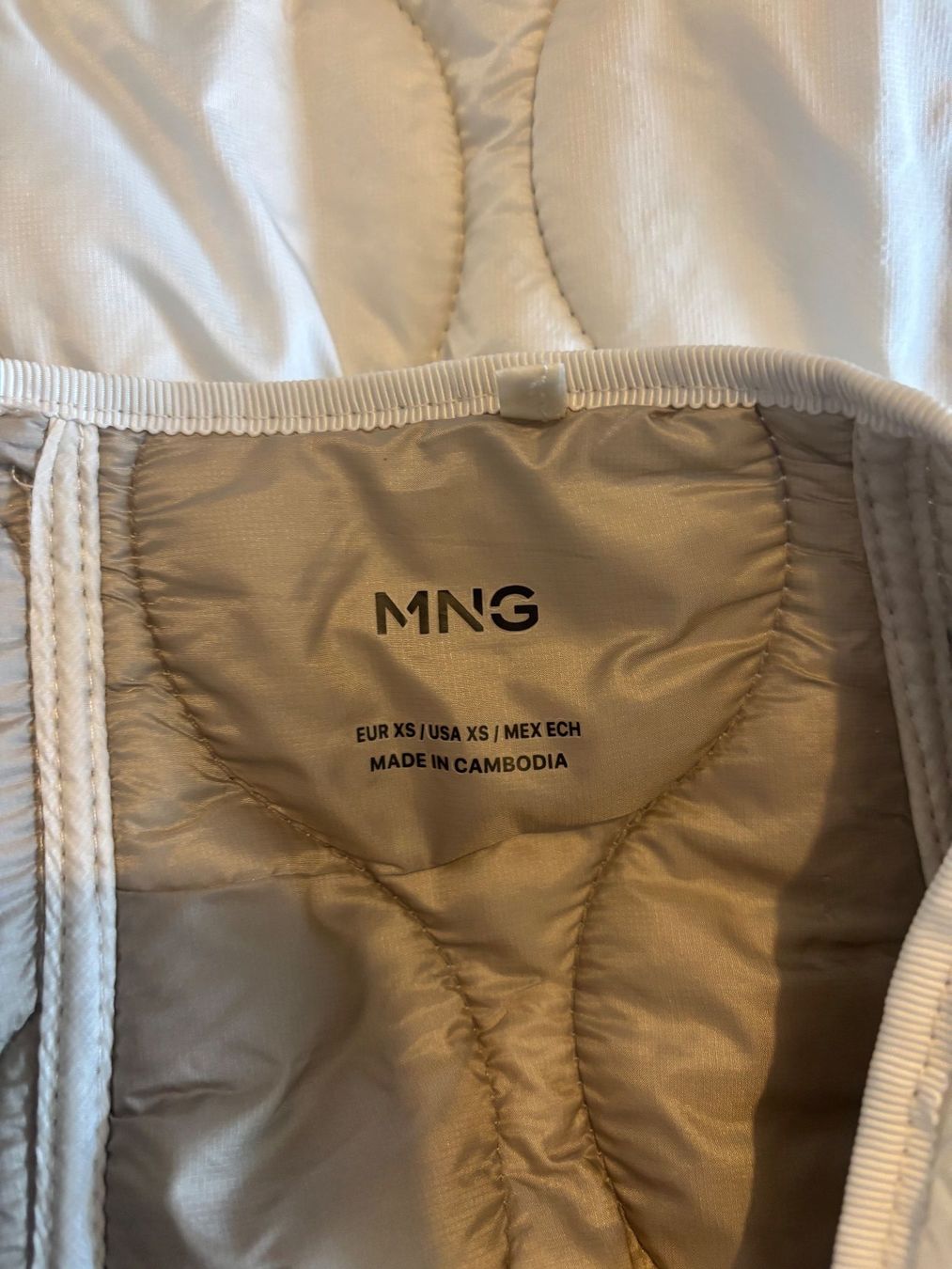 Mango Jacken: MANGO gefütterte Steppjacke Gr. XS – Gebraucht aus Zürich von missmodernage 5