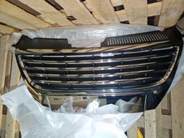 Kühlergrill VW Passat 3C Neu