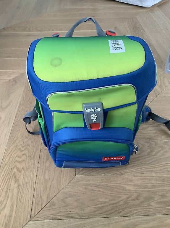 Step by Step Borse & Zaini: Schul Rucksack Step by Step – Usato da Küsnacht ZH venduto da Dne