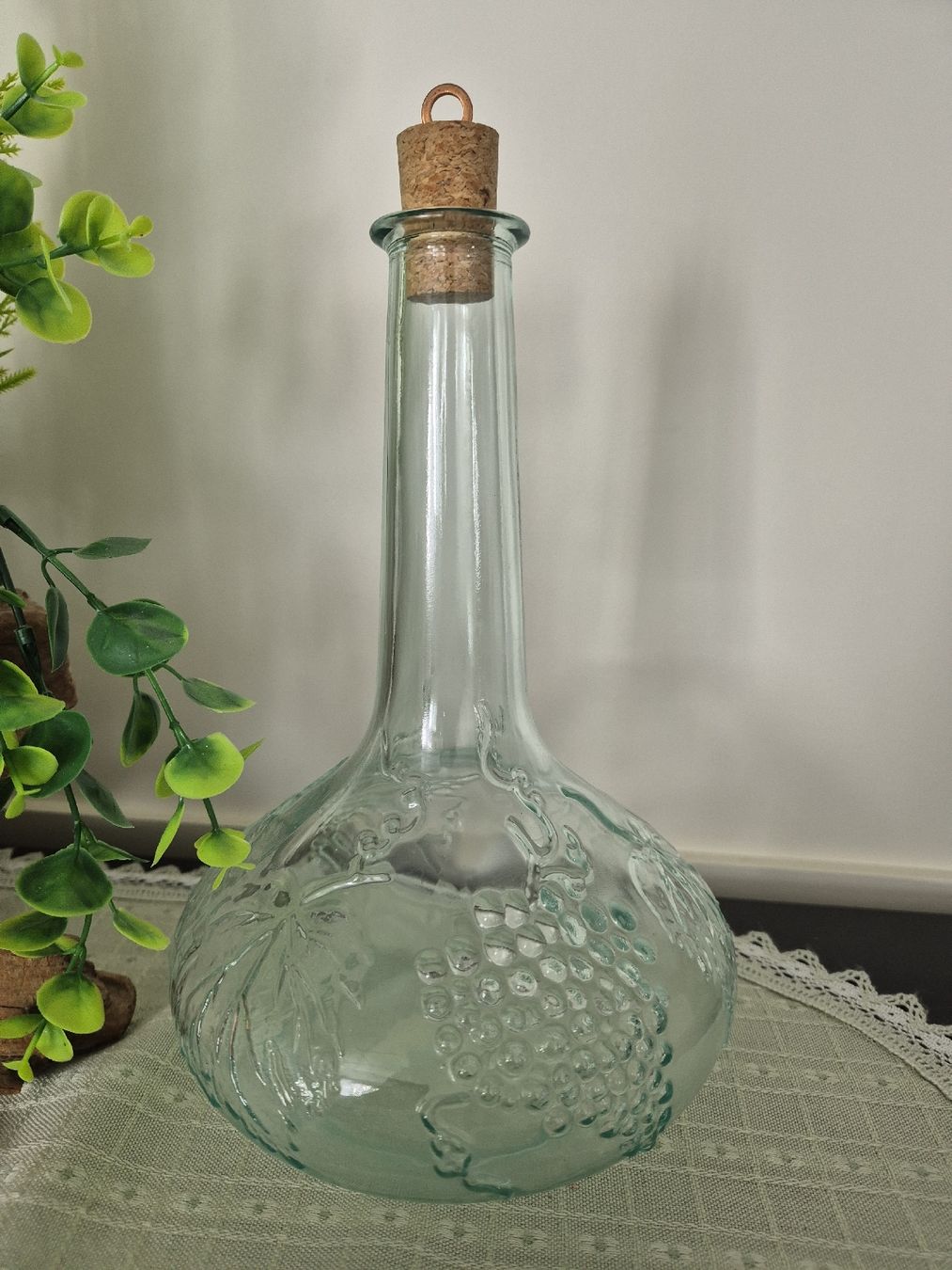 Carafes: Glasflasche, Karaffe mit Korken, Traubenmuster – D'occasion à Eschlikon TG par zuzanka80 6