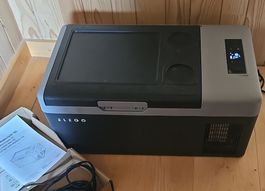 Tragbarer Kühlschrank, 15L, neuwertig
