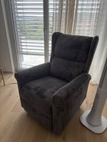 Relaxsessel Cord grau mit Defekt am Bezug gebraucht