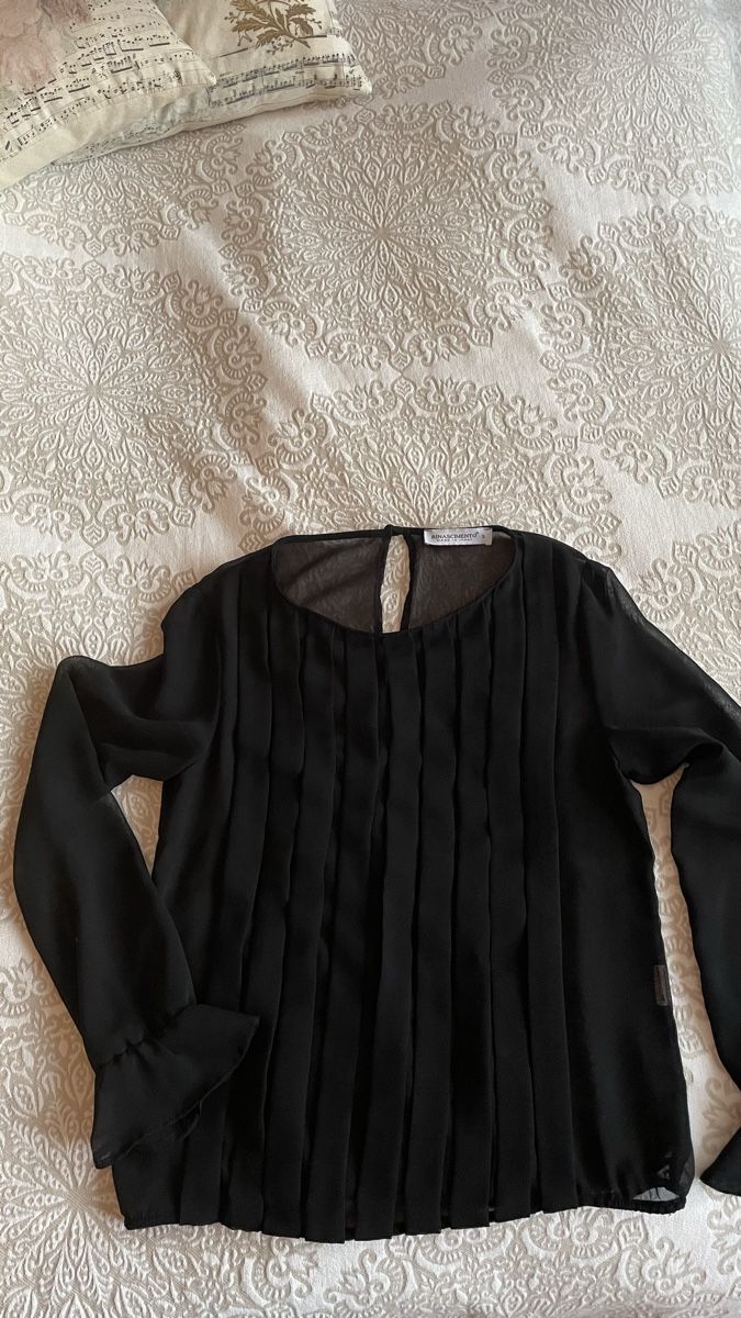 Camicette: Rinascimento Bluse Schwarz – Nuovo (secondo la descrizione) da Hünenberg See venduto da Schulers