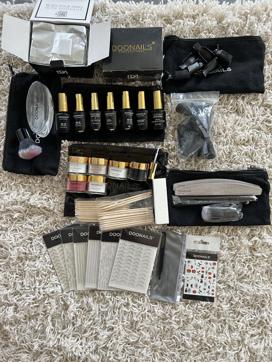 Unghie finte: Doonails Set (diverse Artikel) – Usato da Merenschwand venduto da ___niggi___
