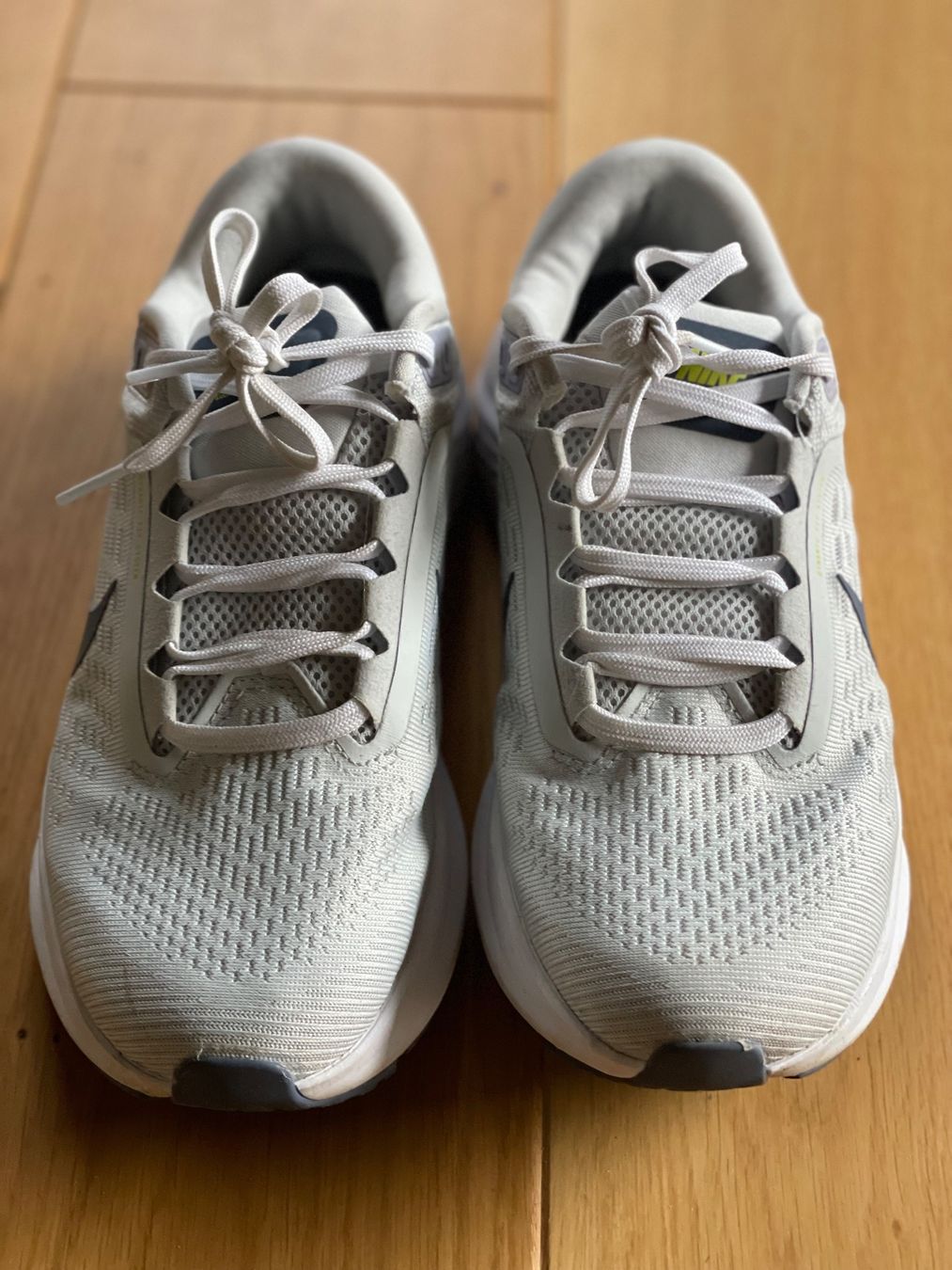 Nike Scarpe da donna: Laufschuhe Nike / chaussures de running Nike – Usato da Vico Morcote venduto da Muru 1