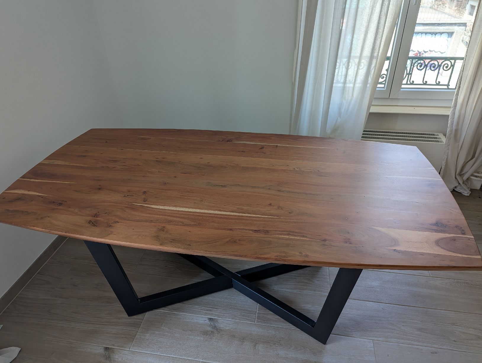 Tische: Table à manger – Neu (gemäss Beschreibung) aus Lausanne von els_62wd