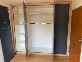 Einbau-Kleiderschrank in Anthrazit & Holzoptik (demontiert)