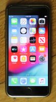 iPhone 6, 64GB, Akku 89%, Ladekabel, Hülle