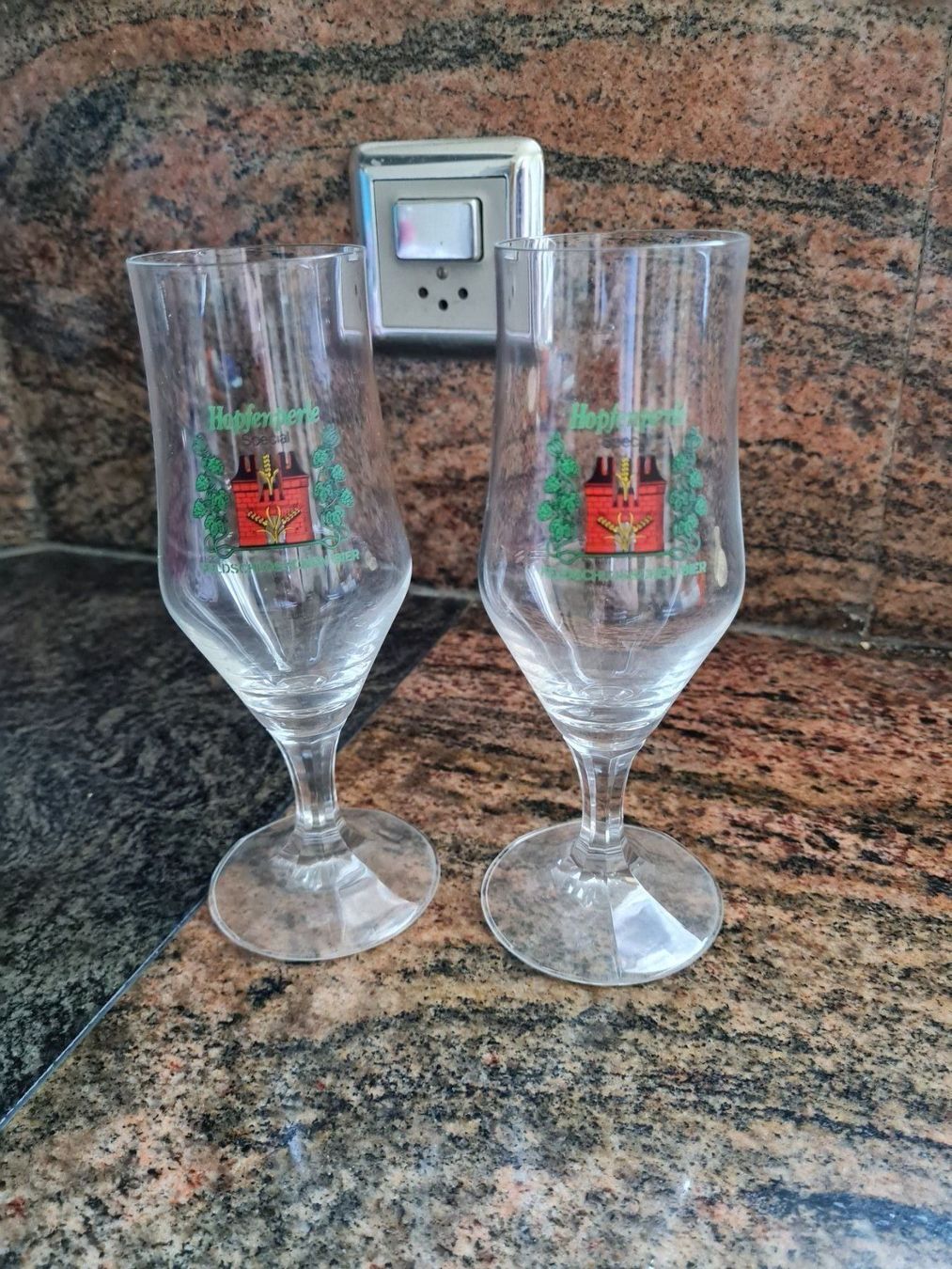 Feldschlösschen Bicchieri: Biergläser Feldschlösschen – Usato da Döttingen venduto da Verkauf