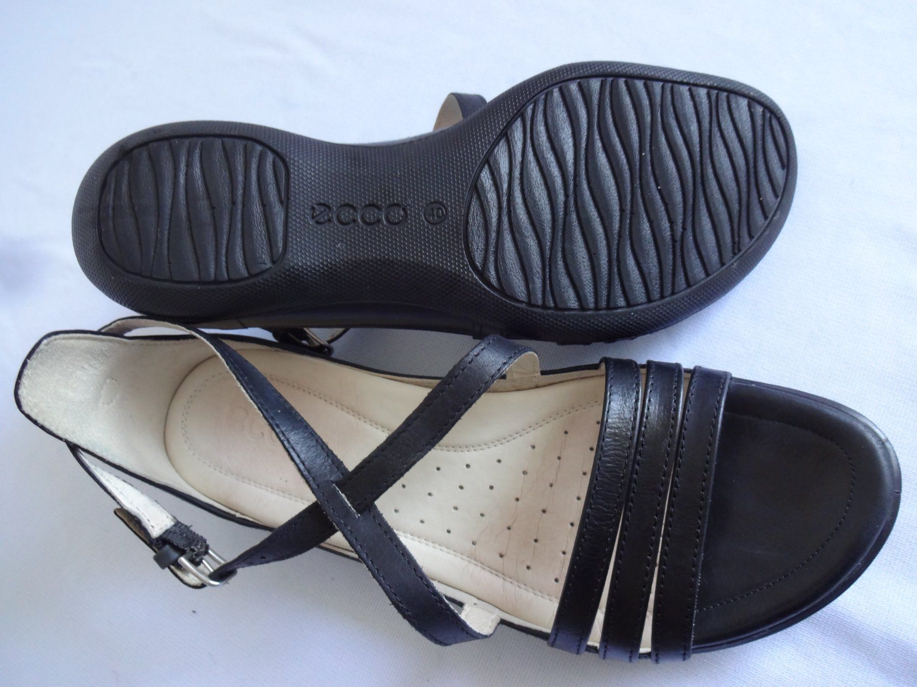 Ecco Scarpe da donna: * ECCO * Echtes Leder Schwarze Sandalen – Usato da Frauenfeld venduto da Riaa 4