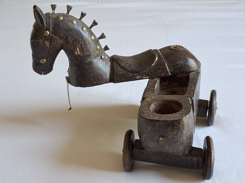 Statuette: Antikes Holzpferd auf Rädern – Usato da Wabern venduto da amo_pp26 3