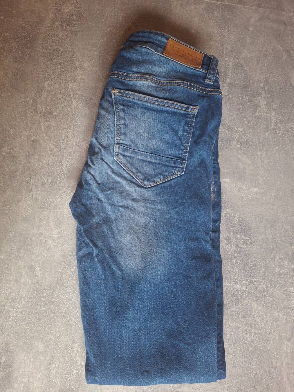 Esprit Jeans: Pantalon jeans bleu taille W26 marque Esprit 99% coton – Gebraucht aus Villiers von san_jn5w 8