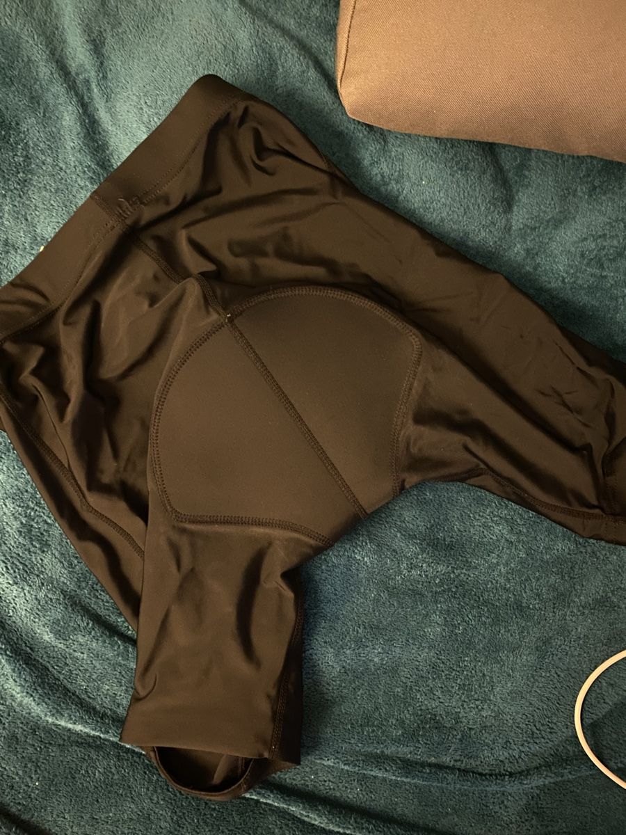 Pantaloni: Radhose schwarz Grösse S Damen – Usato da Basel venduto da hea_pp2f 2