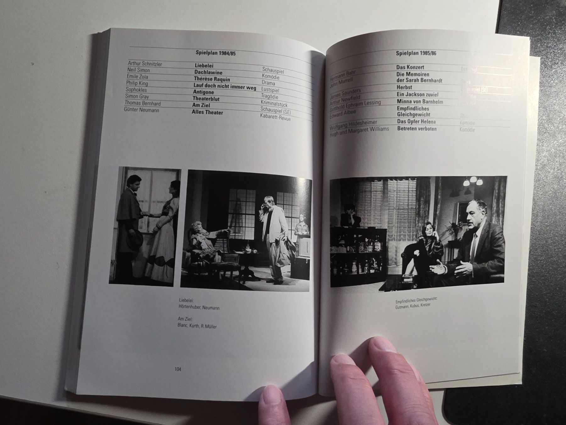 Libri: AT Atelier Theater Bern - 1951-1996 – Usato da Walterswil BE venduto da Lonitti 3